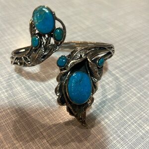 925 silver cuff with genuine turquoise